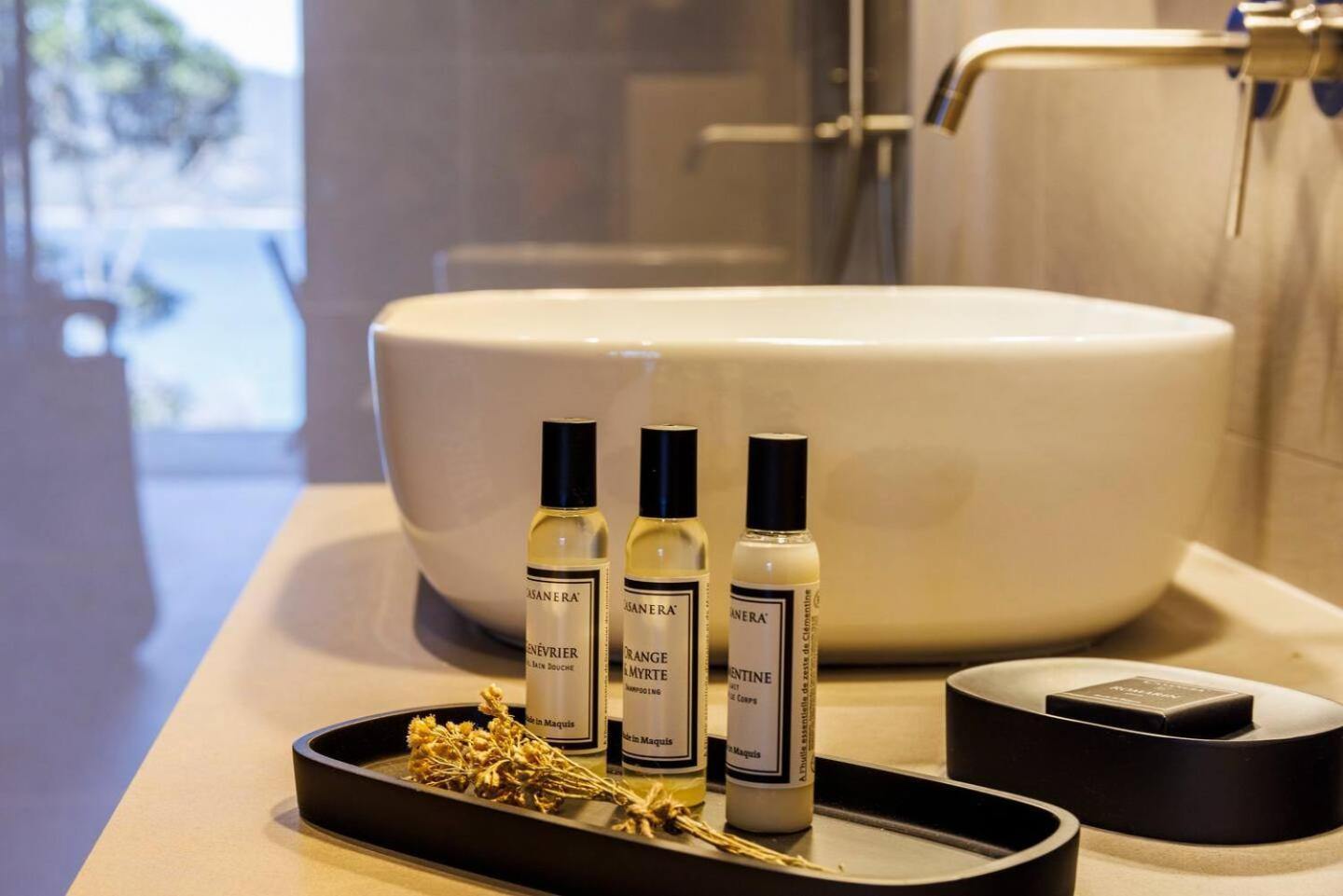 Boutique Hotel Chateau Rouher Propriano  Eksteriør bilde